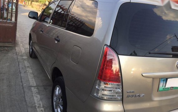 2011 Toyota Innova for sale in Cabanatuan-5