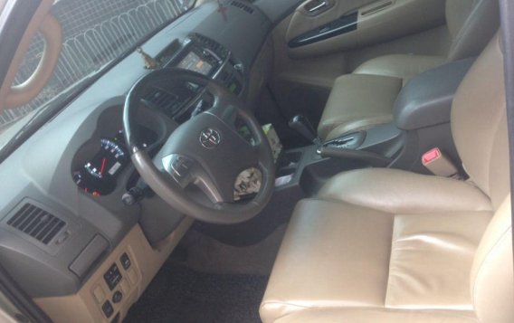 2nd Hand Toyota Fortuner 2012 for sale in Valenzuela-5