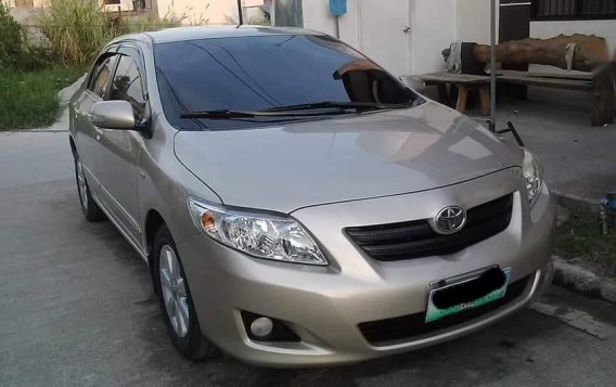 Selling Toyota Altis 2010 Manual Gasoline in Lipa-5