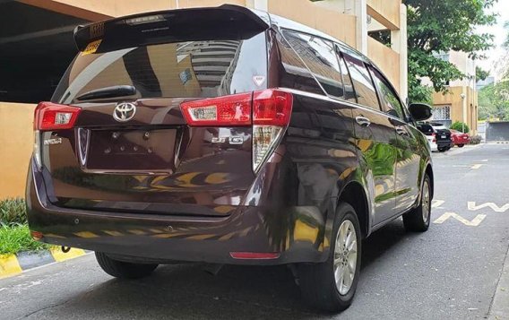 Selling 2nd Hand Toyota Innova 2017 in Manila-6