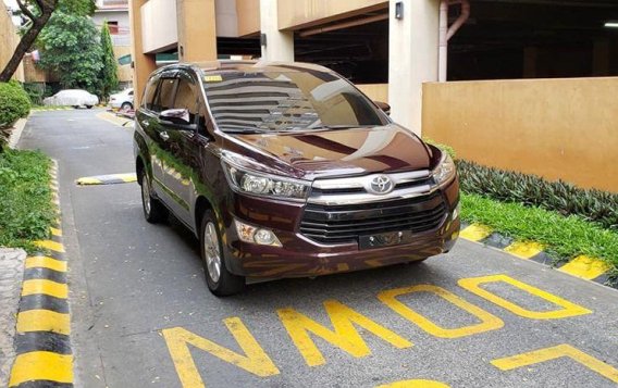 Selling 2nd Hand Toyota Innova 2017 in Manila-3