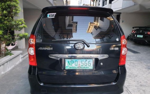 2nd Hand Toyota Avanza 2011 for sale in Quezon City-2