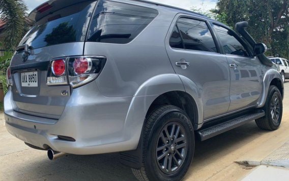 Sell 2nd Hand 2015 Toyota Fortuner Automatic Diesel at 69000 km in Quezon City-2