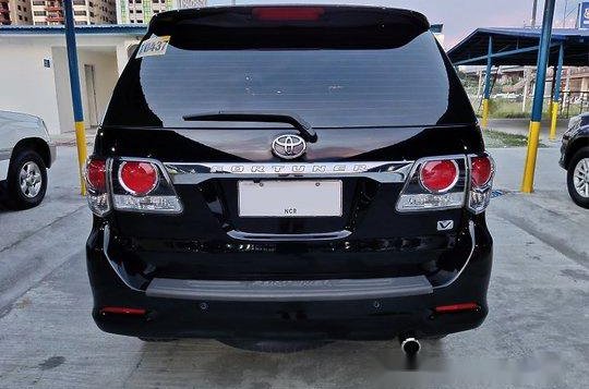 Selling Black Toyota Fortuner 2015 Automatic Diesel in Paranaque -2