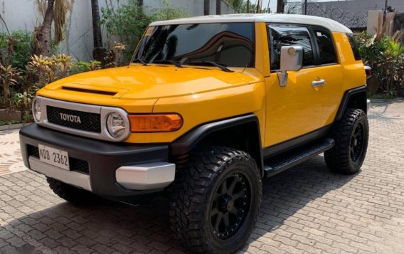 Selling 2nd Hand Toyota Fj Cruiser 2017 at 18000 km in Marikina-1