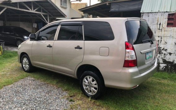 Selling Toyota Innova 2012 Automatic Gasoline in Kawit-4