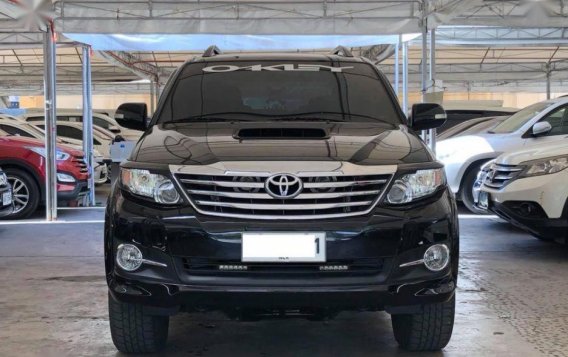 Selling Toyota Fortuner 2015 Automatic Diesel in Makati-1