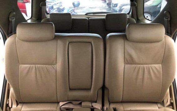 Selling Toyota Fortuner 2010 Automatic Gasoline in Makati-3