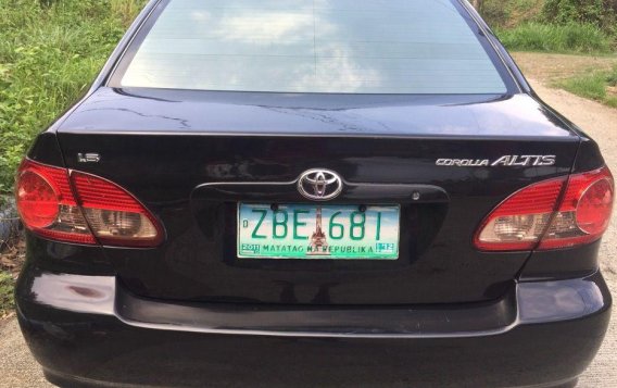 Selling Toyota Altis 2005 at 130000 km in Marikina