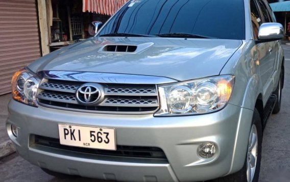 2nd Hand Toyota Fortuner 2010 Automatic Diesel for sale in Quezon City