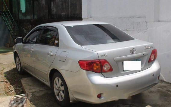 Selling Silver Toyota Corolla Altis 2008 at 89908 km-3