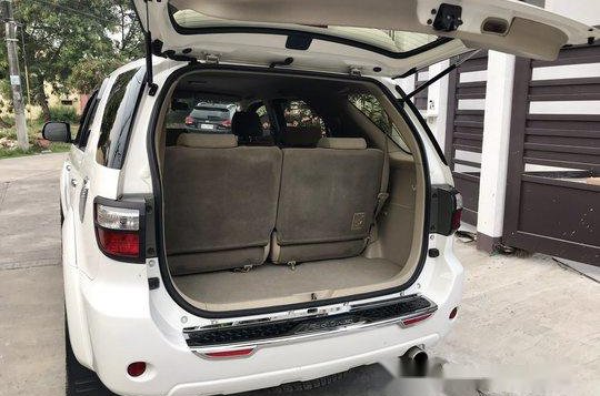 Sell White 2005 Toyota Fortuner in Paranaque -7