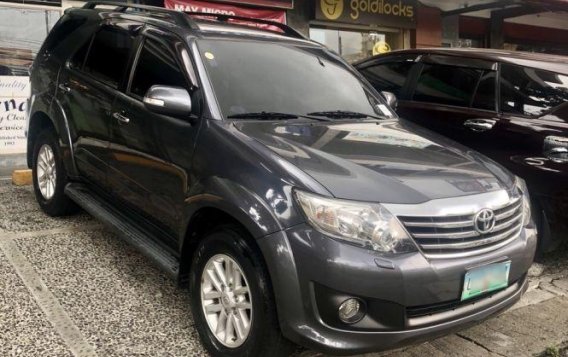 2nd Hand Toyota Fortuner 2012 at 49000 km for sale in Quezon City-1