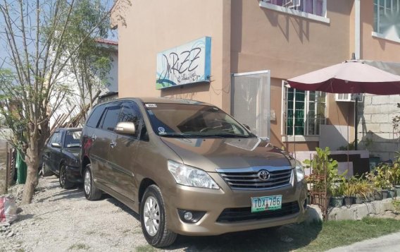 2nd Hand Toyota Innova 2012 at 52000 km for sale in Manila