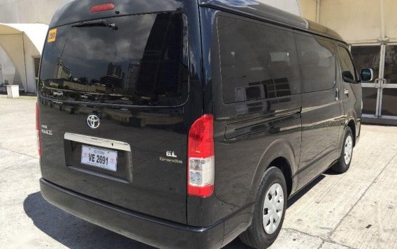 2nd Hand Toyota Hiace 2016 for sale in Pasig-4