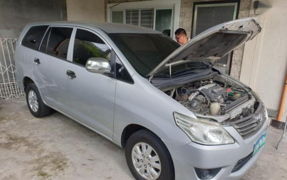 2nd Hand Toyota Innova 2013 for sale in Quezon City-5