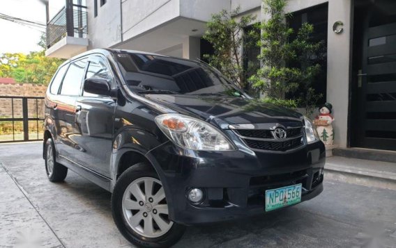 2nd Hand Toyota Avanza 2011 for sale in Quezon City-3