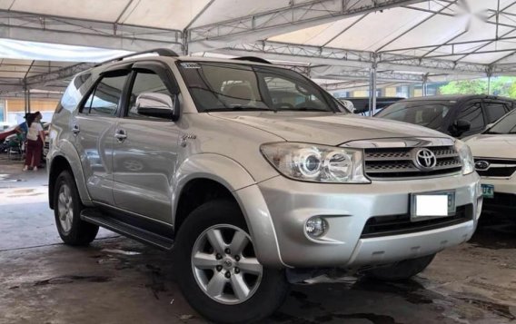 Selling Toyota Fortuner 2010 Automatic Gasoline in Makati