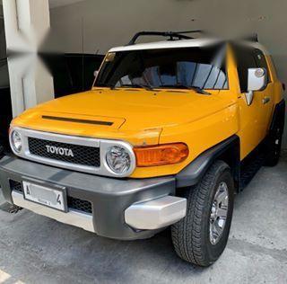 2nd Hand Toyota Fj Cruiser 2015 Automatic Gasoline for sale in Pasig-1