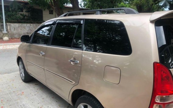 Toyota Innova 2005 Automatic Gasoline for sale in Urdaneta-1