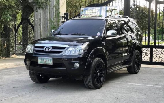 Selling Toyota Fortuner 2008 Automatic Gasoline in Norzagaray