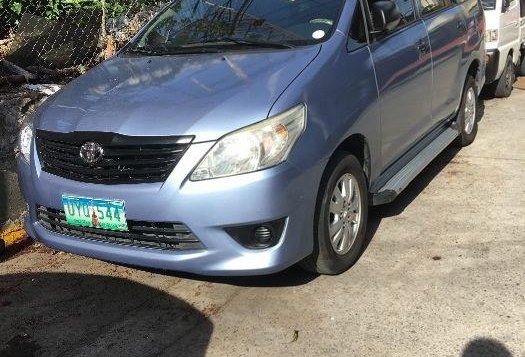 Sell 2nd Hand 2013 Toyota Innova at 102000 km in Manila