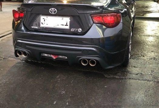Selling Toyota 86 2015 at 30000 km in Parañaque-5