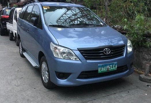 Sell 2nd Hand 2013 Toyota Innova at 102000 km in Manila-1