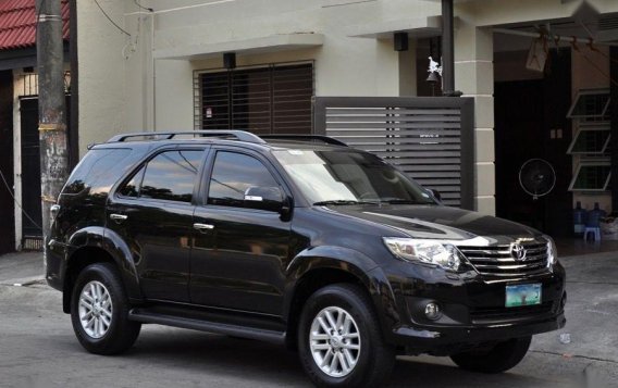 Toyota Fortuner 2012 Automatic Diesel for sale in Las Piñas-1