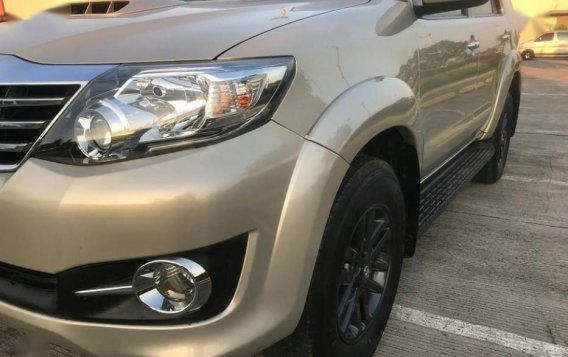 Selling 2nd Hand Toyota Fortuner 2015 Manual Diesel at 30153 km in Santiago-5