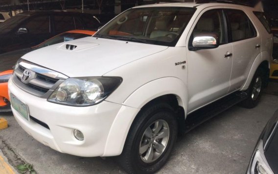 2nd Hand Toyota Fortuner 2007 for sale in Taguig-3