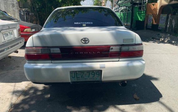 Selling 2nd Hand Toyota Corolla 1997 Manual Gasoline at 110000 km in Las Piñas-2