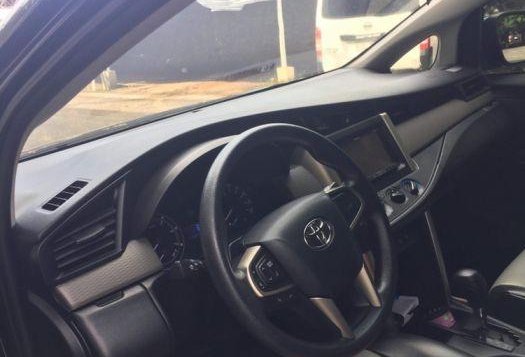 Selling 2nd Hand Toyota Innova in Cagayan de Oro-3
