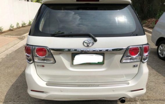 Toyota Fortuner 2013 Automatic Diesel for sale in Quezon City-3