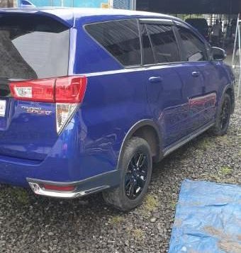 Sell 2nd Hand 2018 Toyota Innova at 9000 km in Quezon City-3