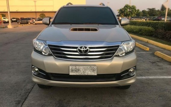 Selling 2nd Hand Toyota Fortuner 2015 Manual Diesel at 30153 km in Santiago