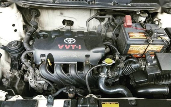 Toyota Vios 2010 Manual Gasoline for sale in Mandaluyong-2