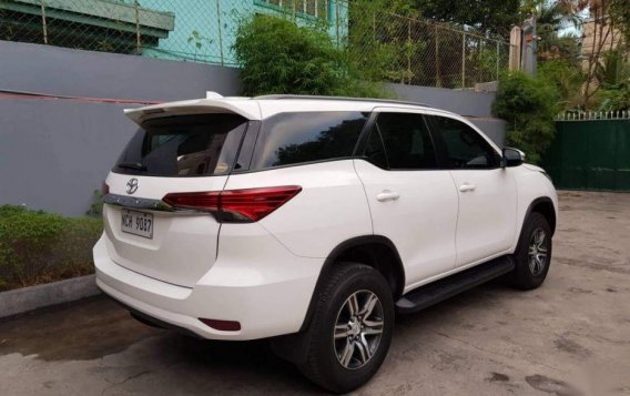 2nd Hand Toyota Fortuner 2016 for sale in Marikina-5