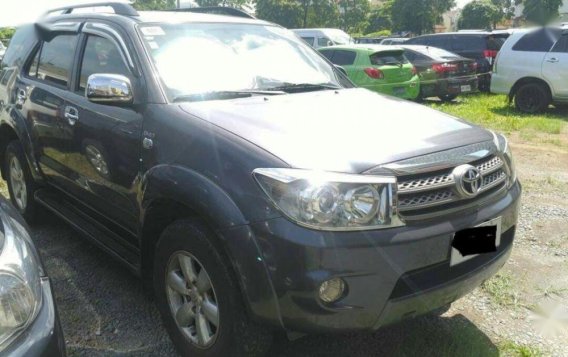 Selling Toyota Fortuner 2010 at 82000 km in Angono