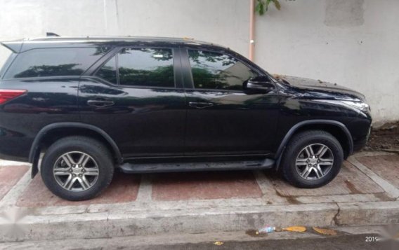 Black Toyota Fortuner 2018 for sale in Marikina-1