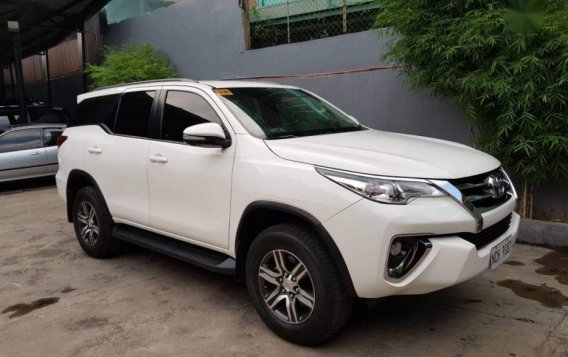 2nd Hand Toyota Fortuner 2016 for sale in Marikina-4