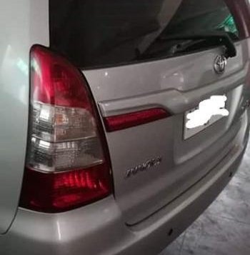 Sell 2nd Hand 2014 Toyota Innova Automatic Diesel at 22392 km in Manila-4