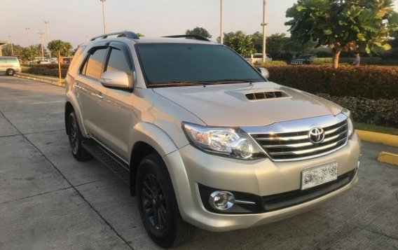 Selling 2nd Hand Toyota Fortuner 2015 Manual Diesel at 30153 km in Santiago-2