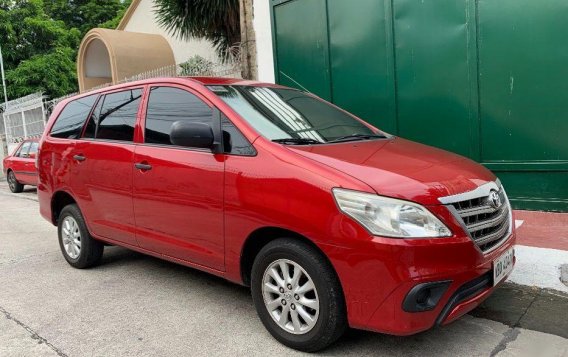 Selling 2nd Hand Toyota Innova 2015 Automatic Diesel at 40000 km in Manila-3