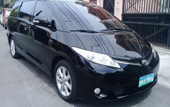 2nd Hand Toyota Previa 2010 at 70000 km for sale