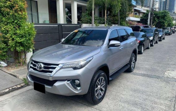 Sell 2nd Hand 2016 Toyota Fortuner at 24000 km in Quezon City-1