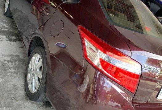 Selling Red Toyota Vios 2017 Manual Gasoline at 8800 km in Quezon City-3