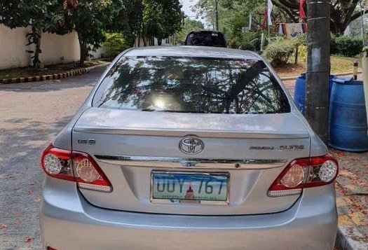 Sell 2nd Hand 2013 Toyota Corolla Altis at 53000 km in Makati-2