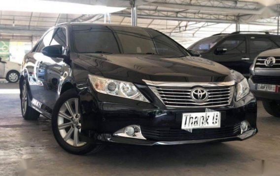 Selling 2nd Hand Toyota Camry 2014 in Manila-9