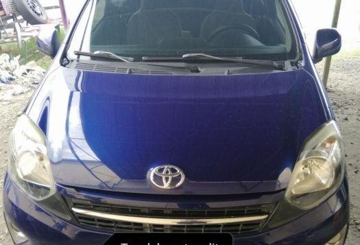 Selling Toyota Wigo 2015 Automatic Gasoline in Floridablanca